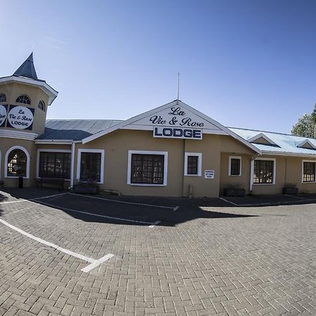 La Vie & Rose Lodge Bloemfontein Exterior foto