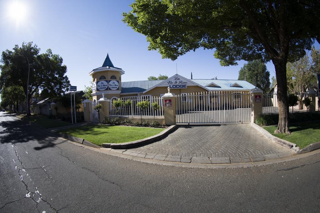 La Vie & Rose Lodge Bloemfontein Exterior foto